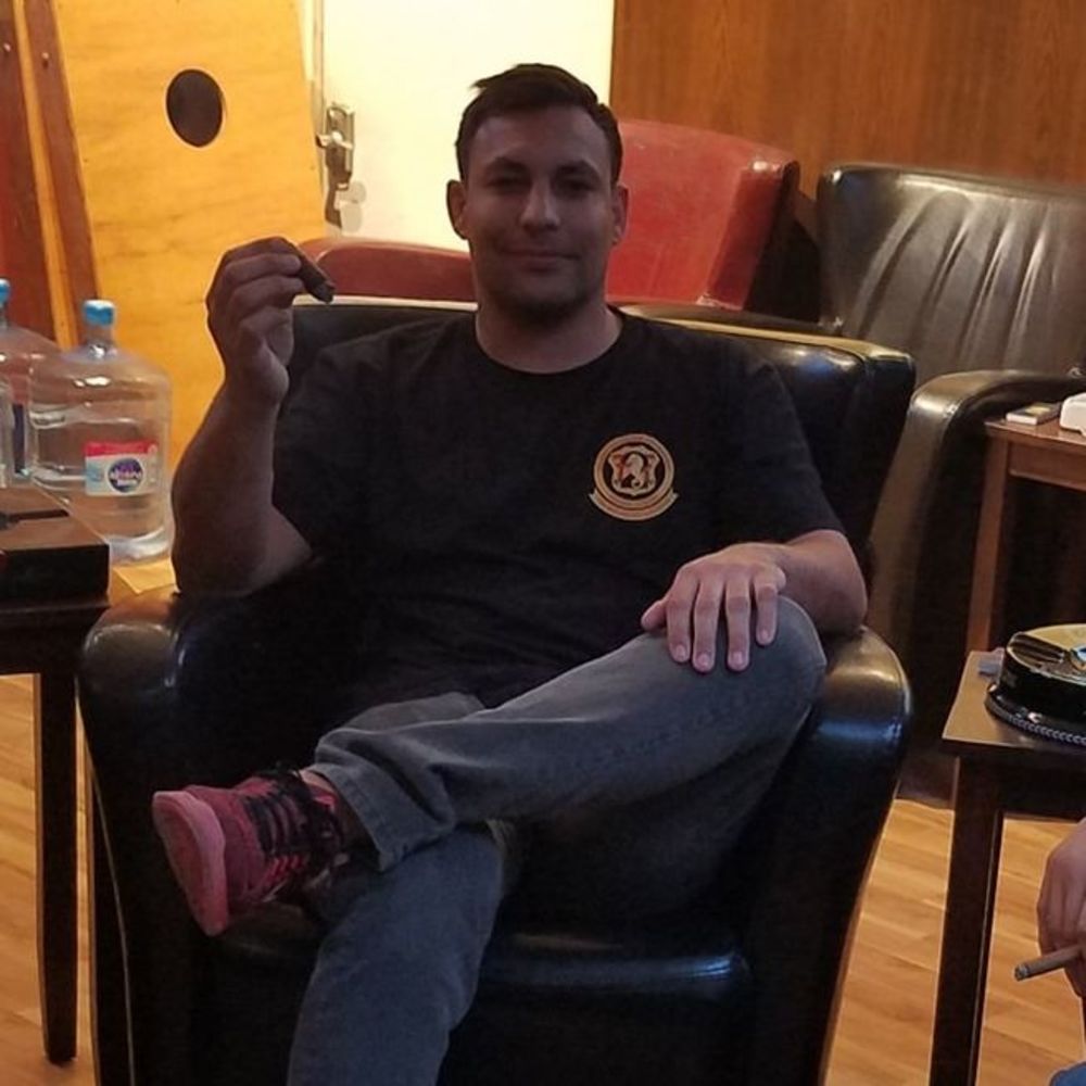 Meet your Posher, Bronson